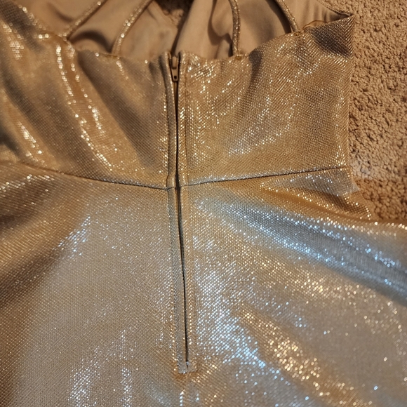 Teeze Me Macy'sGold Shimmer Fit &FlareDress Size 3/4 - Picture 14 of 16